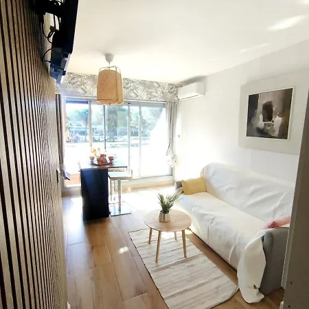 Apartamento Climatisé à 50 M De La
